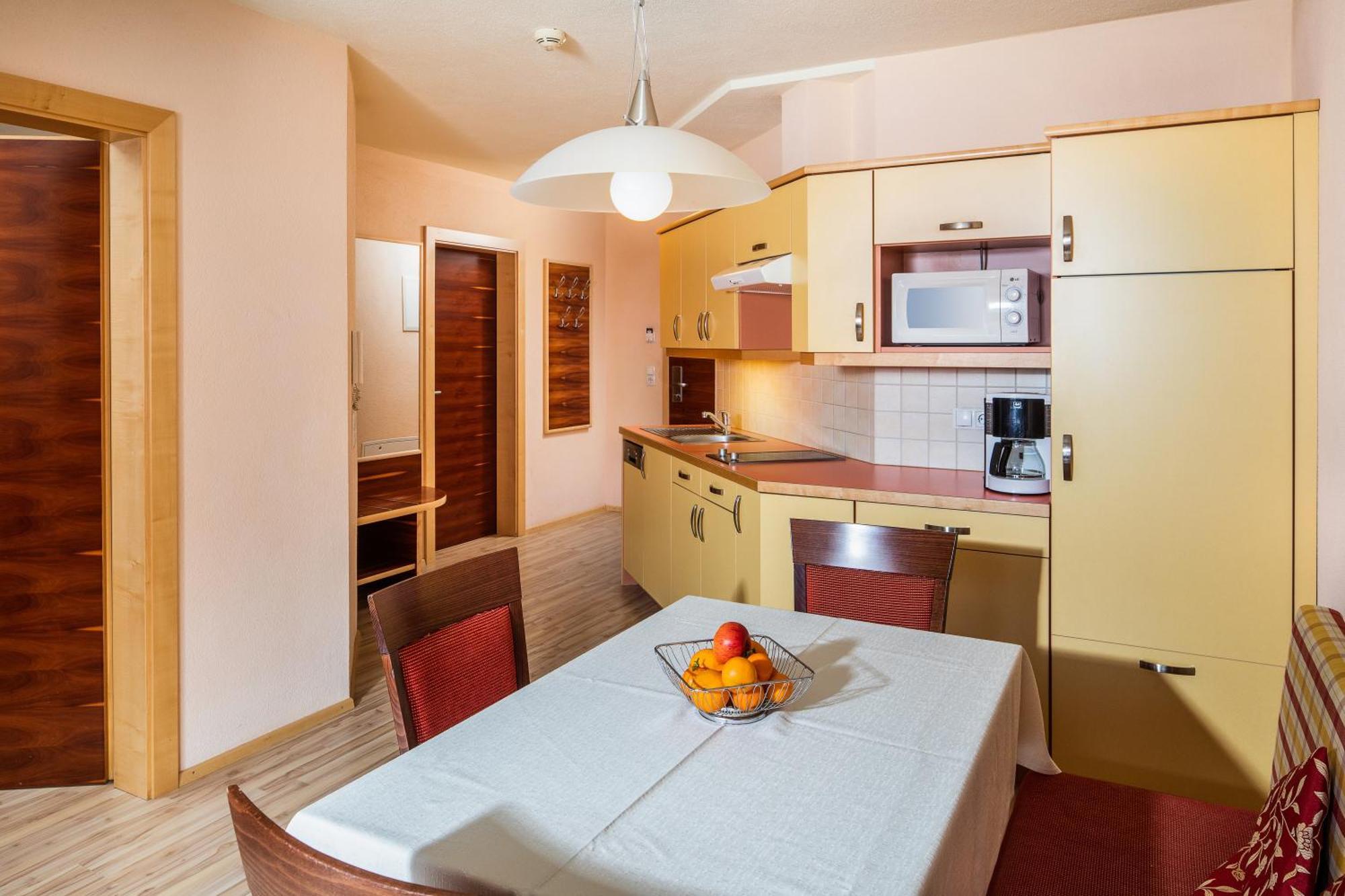 Apparthaus & Chalets Hofer Цел ам Цилер Екстериор снимка